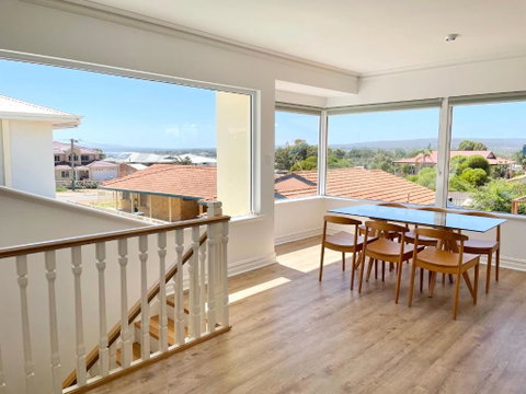 Sailors View Kalbarri - Food Delivery Shop 3
