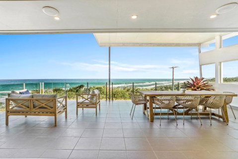 Saltwater, Sunrise Beach - Food Delivery Shop 3