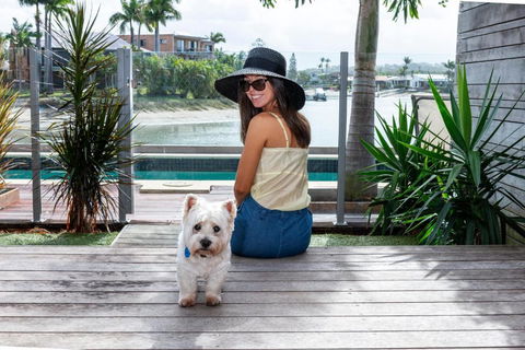 Saltwater Villas - Pet Friendly Accommodation - Food Delivery Shop 0