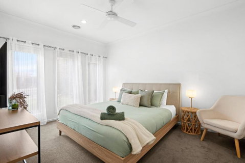 Salty Sage Beach House - Food Delivery Shop 1