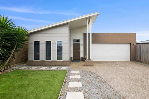 Salty Sage Beach House - Food Delivery Shop 3