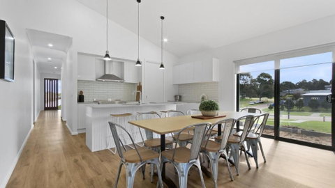 Sams House - Food Delivery Shop 2