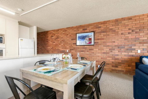 San Clemente Unit 4 24 Orvieto Terrace - Food Delivery Shop 1