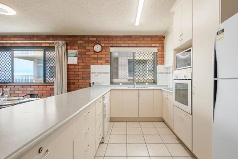 San Clemente Unit 4 24 Orvieto Terrace - Food Delivery Shop 2