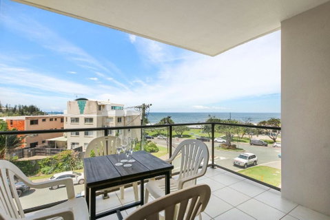 San Clemente Unit 4 24 Orvieto Terrace - Food Delivery Shop 3