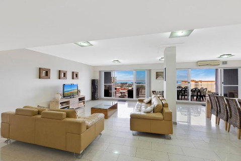 Sandy Cove Apartment The Entrance 48a - Food Delivery Shop 1
