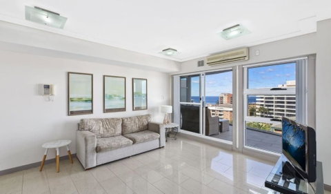 Sandy Cove Apartment The Entrance 48b - Food Delivery Shop 2