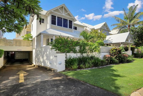 Sandy Cove @ Royle Palms - Food Delivery Shop 0
