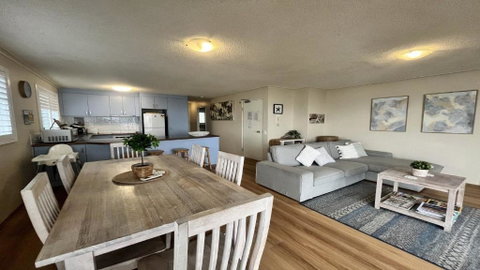 Sandy Cove Unit 6 - Food Delivery Shop 2