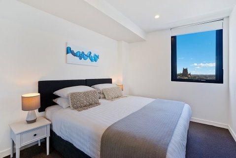 Beau Monde Apartments Newcastle - Horizon Newcastle Beach - Food Delivery Shop 2