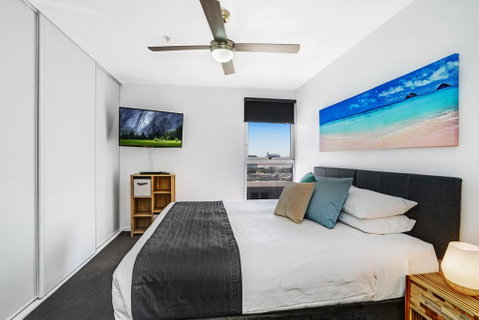 Beau Monde Apartments Newcastle - Worth Place Apartment - Food Delivery Shop 0