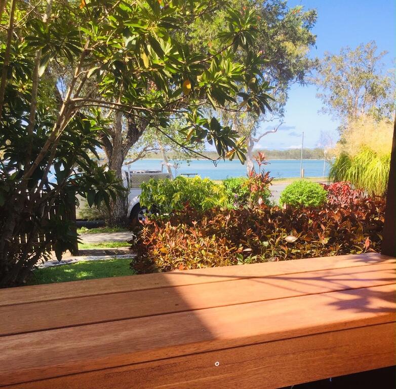 Maroochydore QLD Food Delivery Shop