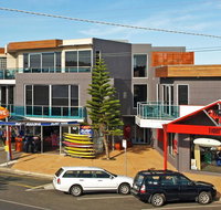 Bell Street Apartments Australia - Food Delivery Shop