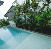 Bellevue Holiday Home - Airlie Beach - Food Delivery Shop