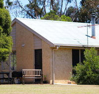 Bells Beach Cottages - Food Delivery Shop