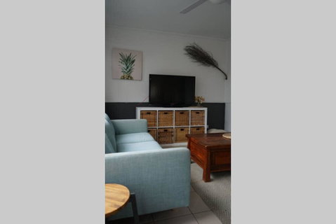 Berrara Cottage - Food Delivery Shop 3