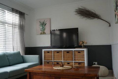 Berrara Cottage - Food Delivery Shop 0