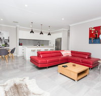 Best Central Wagga Townhouse - Food Delivery Shop