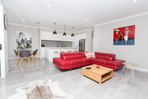 Best Central Wagga Townhouse - Food Delivery Shop 0