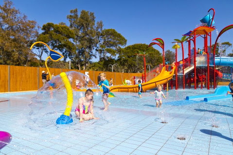 BIG4 Easts Beach Holiday Park - Food Delivery Shop 0