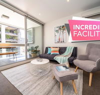 Bliss at Balfours-Heart of the CBD - Wifi - Nespresso - Netflix - Food Delivery Shop