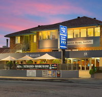 Blue Gum Hotel - Food Delivery Shop