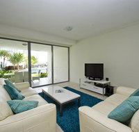 Blue on Blue Apartment 812 - Food Delivery Shop