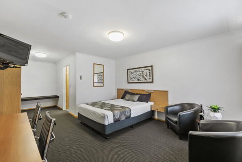 Blue Shades Motel - Food Delivery Shop 2