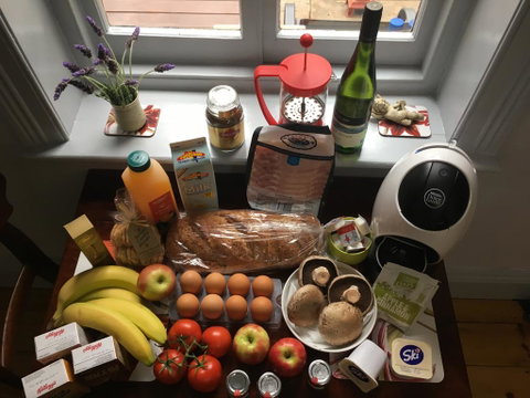 Bluebird Cottage - Food Delivery Shop 2