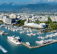 Boatel Cairns - Food Delivery Shop