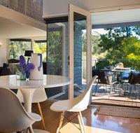 Boatshed Villa Green Door - Food Delivery Shop