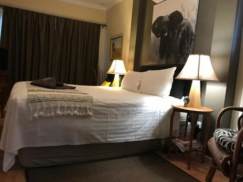 Yellow Gum Bed And Breakfast - Food Delivery Shop 0