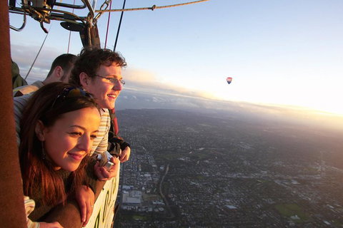 Melbourne Balloon Flights, The Peaceful Adventure - Food Delivery Shop 1