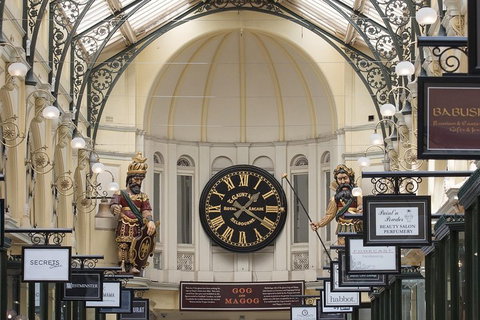 Melbourne Cathedrals And Parklands Tour - Pet Food Australia 0