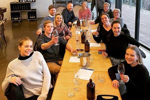 Tamar Valley Wine And Gin Tour With Lunch - Food Delivery Shop 2