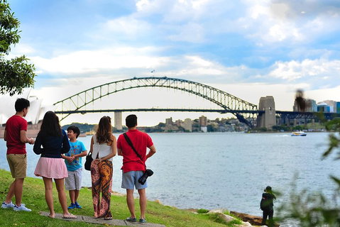 Luxury Sydney City Private Tour - Food Delivery Shop 3