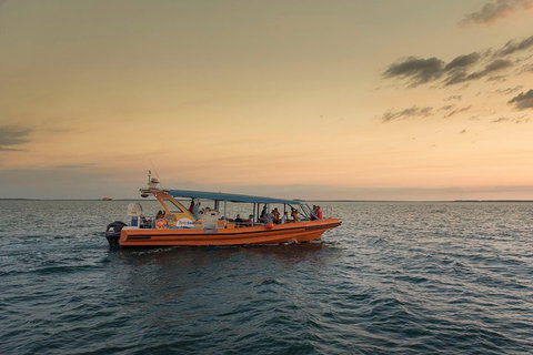 Darwin Sunset Cruise Including Fish 'n' Chips - Food Delivery Shop 4