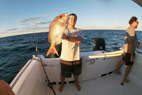3/4 Day 7 Hour Offshore Fishing Charter - Pet Food Australia 3