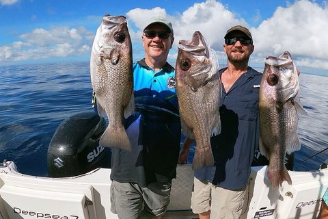 Full Day 9.5 Hour Offshore Fishing Charter - Pet Food Australia 1