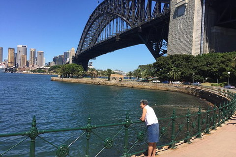 Small Group Essential Sydney Tour Including Lunch - Food Delivery Shop 2