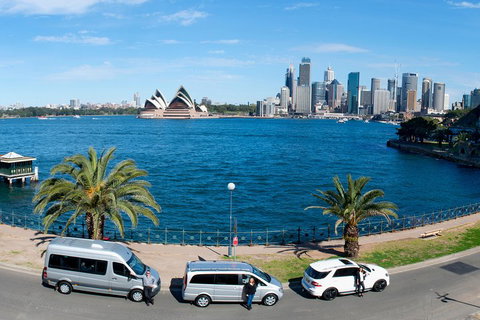 Small Group Essential Sydney Tour Including Lunch - Food Delivery Shop 3
