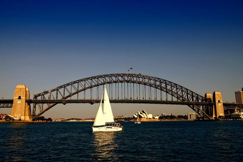 Sydney Harbour Luxury Sailing Trip Including Lunch - Food Delivery Shop 3