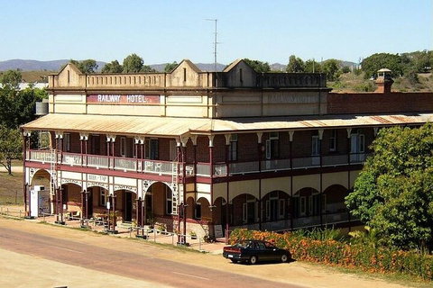 8-Day Outback Experience From Queensland - Food Delivery Shop 2