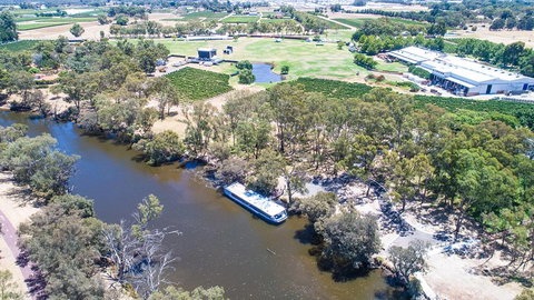 Taste Of The Valley Cruise From Perth - Food Delivery Shop 3