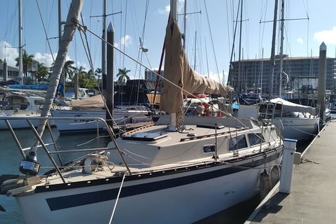 Townsville Small Group Sunset Sail Sailing Cruise Boat Tour Charter Hire - Food Delivery Shop 1