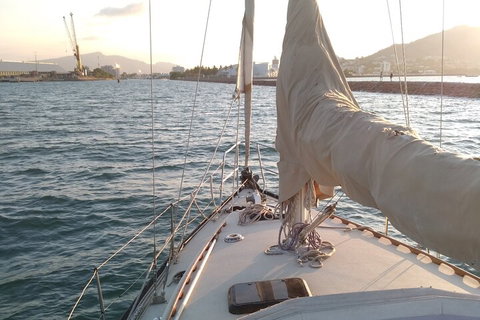 Townsville Small Group Early Morning Sailing Cruise Boat Tour Charter Hire - Food Delivery Shop 1