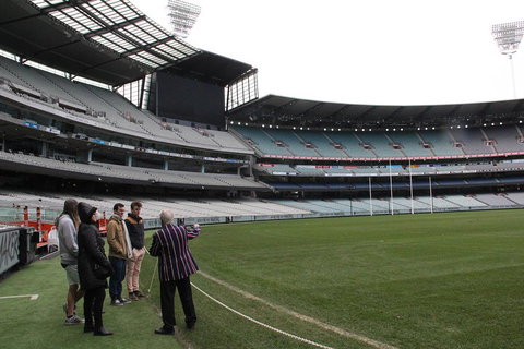 Full-Day Sports And Beer Tour Of Melbourne With Lunch - Food Delivery Shop 1