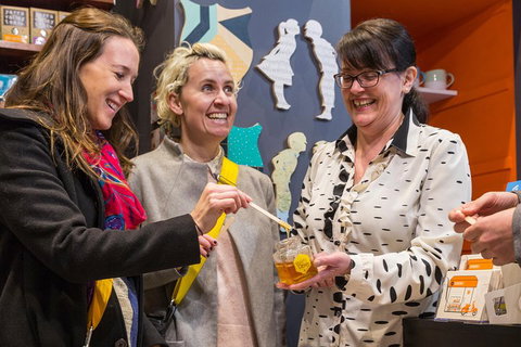 Melbourne Lanes And Arcades Walking Tour - Food Delivery Shop 0