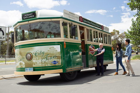 Hobart City Sightseeing Tour Including MONA Admission - Food Delivery Shop 1