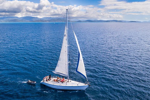 2 Night Small Group Whitsundays Sailing Adventure Aboard Mandrake - Food Delivery Shop 3